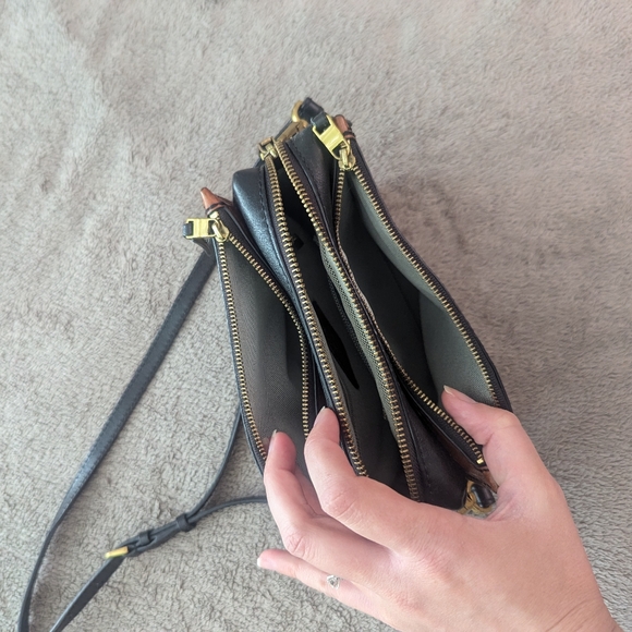 Fossil Cross Body Purse in Brown and Black - Picture 6 of 12